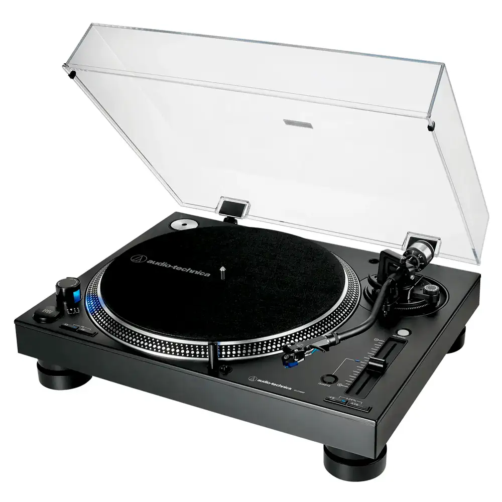 Vista lateral del tocadiscos Audio-Technica at-lp140xp-sv-5 en color negro con la tapa protectora subida.