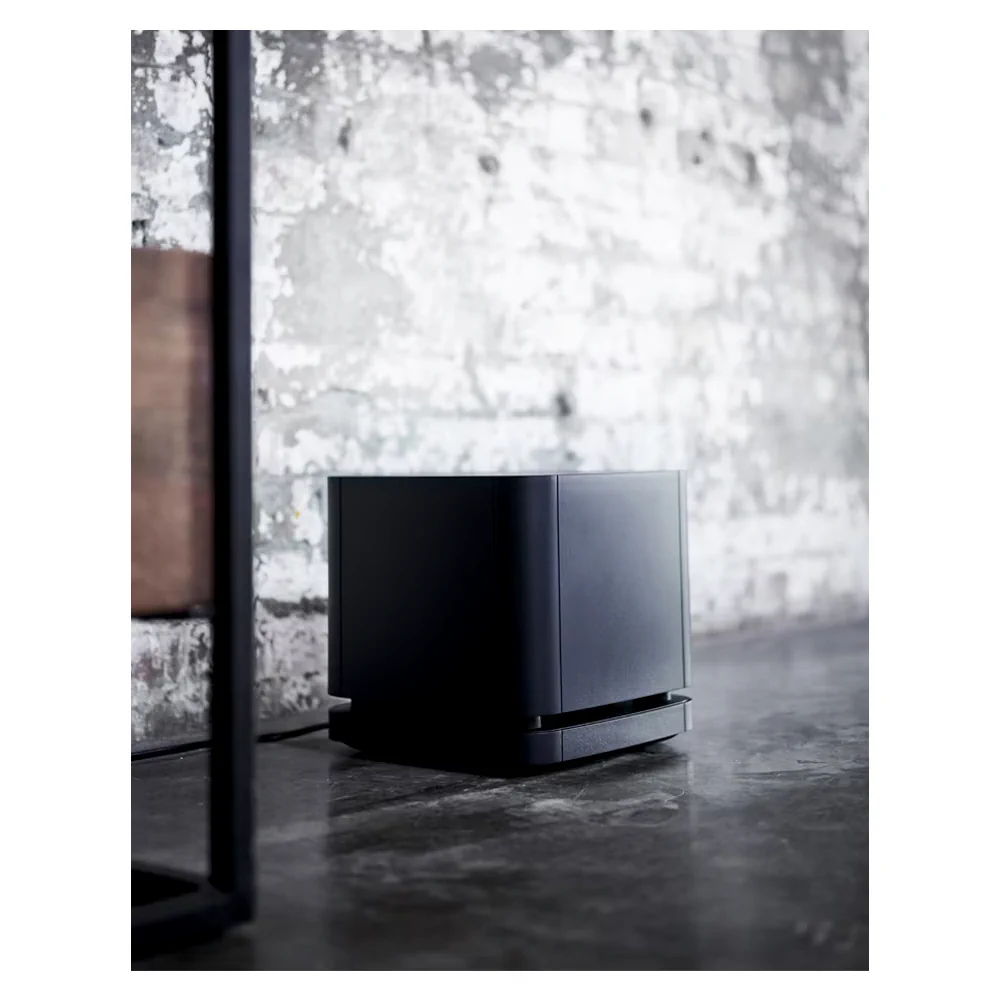 Altavoz subwoofer, modelo 500, de la marca Bose.