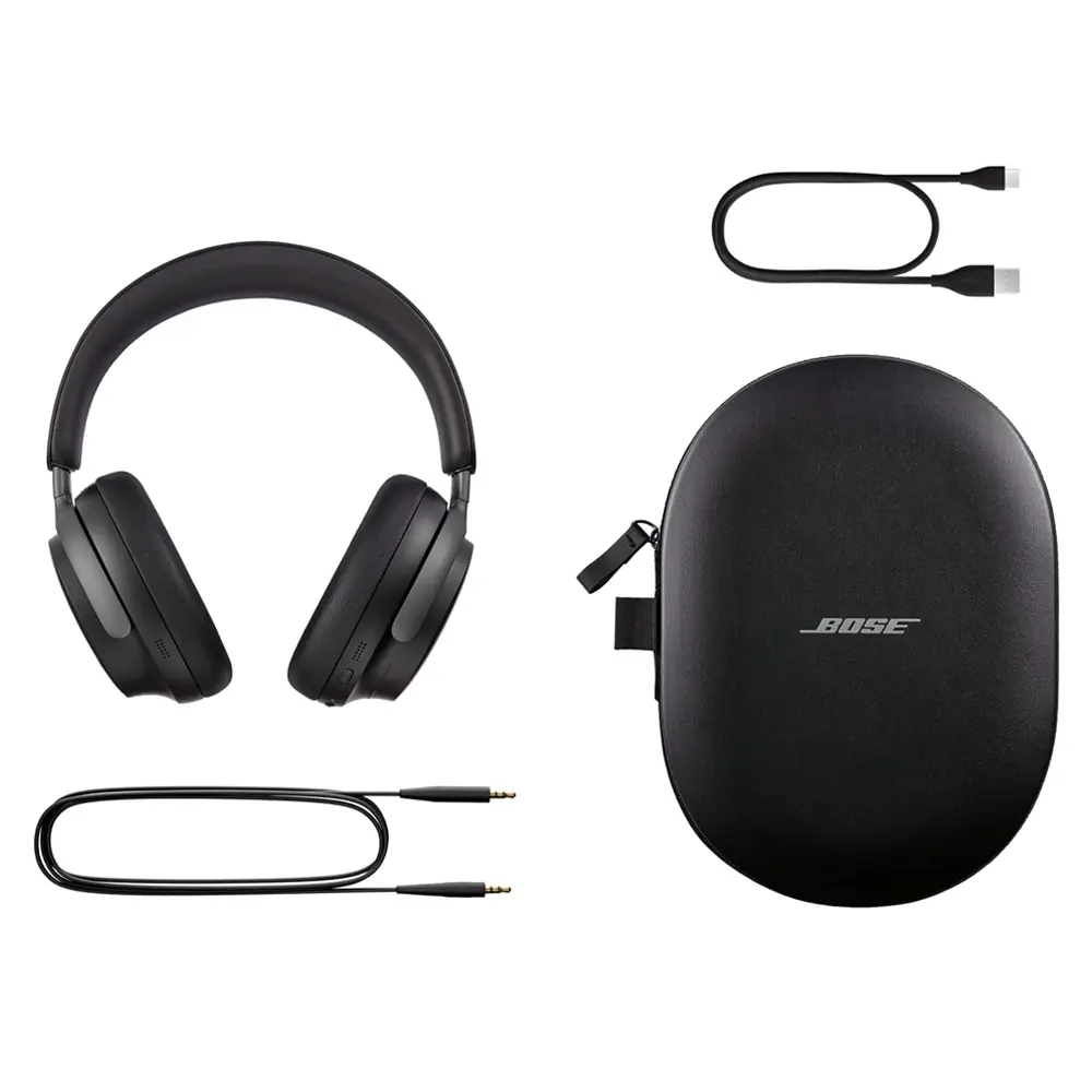 Unos auriculares bluetooth de la marca Bose, modelo Quietcomfort Ultra 11, de color negro junto a sus accesorios (funda y cables de conexión).